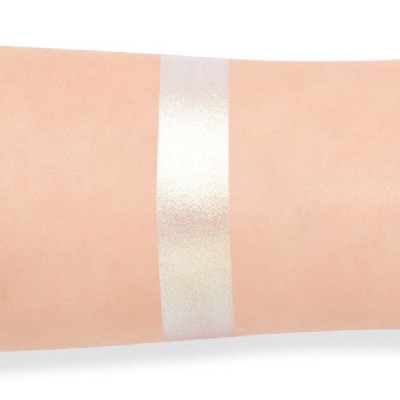 ๐NWT Stripper Magic Extreme Frost Highlighter by Jeffree Star! ๐ - Picture 5 of 10